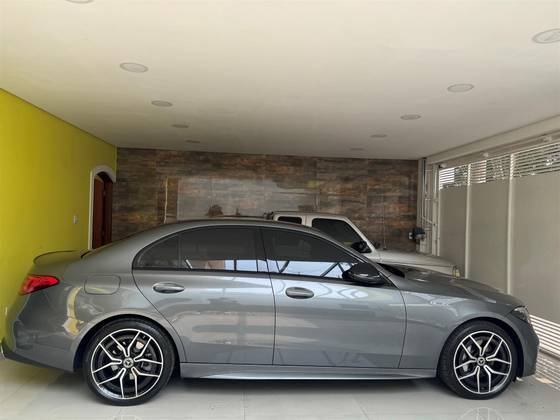 MERCEDES-BENZ C 300 2.0 EQ BOOST HÍBRIDO AMG LINE 9G-TRONIC